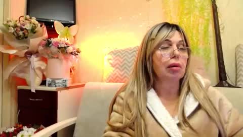 SusiexNoreen online show from April 22, 4:41 am