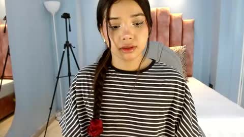 sussy leon online show from May 26, 3:07 pm