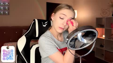 Jessica online show from February 22, 8:33 pm