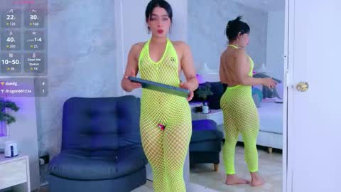 Susan  online show from November 8, 2:25 am