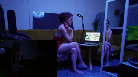 suzannexxxxxx online show from April 3, 11:22 pm