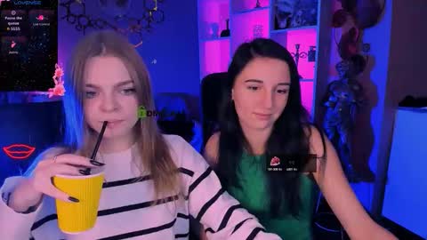suzi_love online show from October 13, 7:49 pm