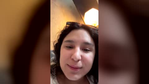 suzyhere online show from June 29, 6:43 am