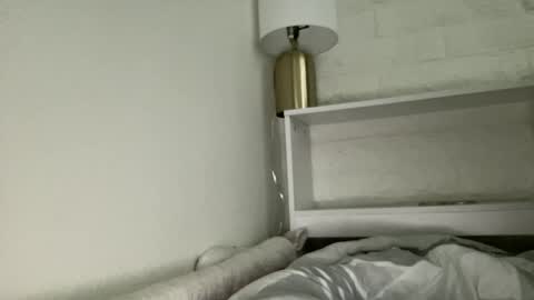 Suzy online show from March 30, 9:48 pm