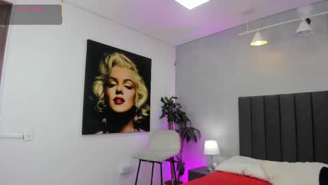 Sven online show from April 5, 8:06 pm