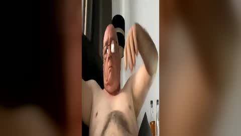 sweatus33 online show from June 25, 7:52 pm