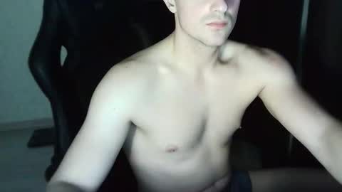 sweeeettt___ online show from September 22, 6:45 pm