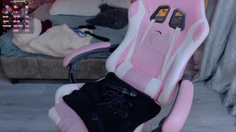 sweet__thang online show from October 4, 6:44 am