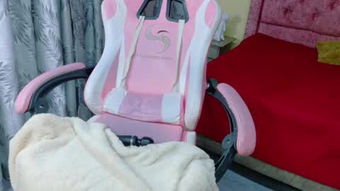 sweet__thang online show from June 5, 6:52 am