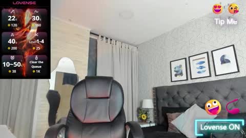 Snapshot of sweet__vanessa1 chatting on October 20, 3:44 am Vanessa online show from October 20, 3:44 am