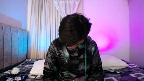 Andy online show from April 8, 2:25 am