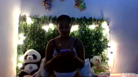 sweet_bigass07 online show from April 13, 9:52 pm