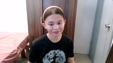 sweet_cassyxx online show from February 26, 1:25 pm