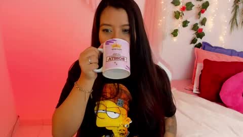 Chloe online show from December 12, 11:47 pm