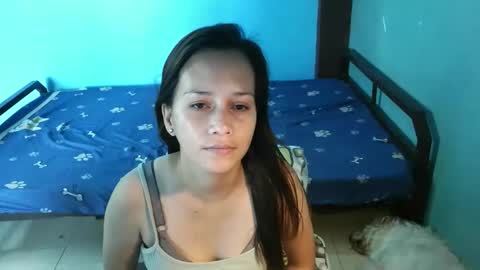girly online show from May 14, 4:10 am