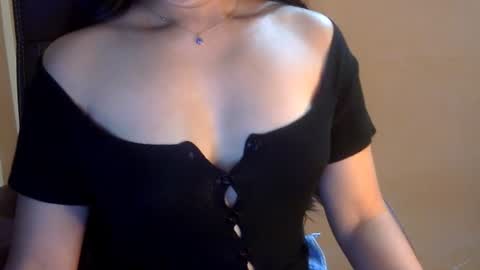 sweet_kanchi online show from June 21, 4:35 pm