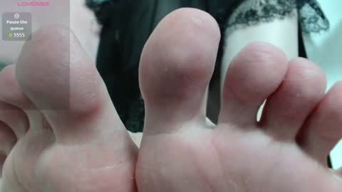sweet_lilbunny online show from July 17, 5:26 pm