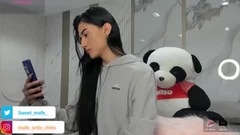 sweet_mafee online show from February 21, 2:20 pm