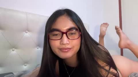 Maria Stella online show from December 17, 1:29 pm