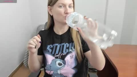 Mila online show from February 16, 4:27 pm