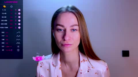 Mia online show from October 11, 12:43 pm