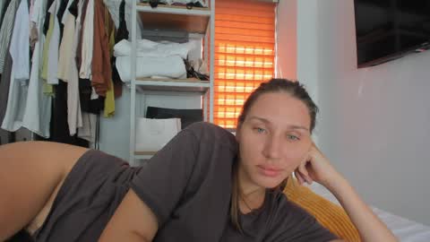 Sofi online show from March 29, 6:26 am