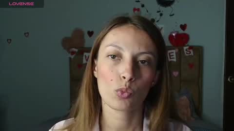 sweet_moon_v_ online show from February 13, 1:09 am