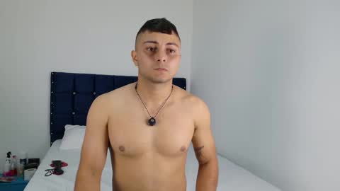 sweet_poisonx online show from January 19, 12:53 am