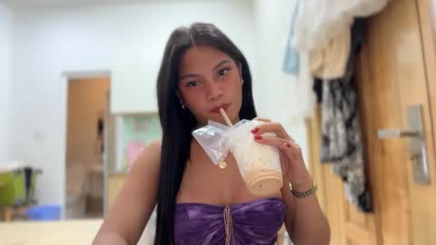 SCARLLET online show from February 8, 2:20 pm