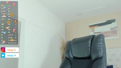 Yeileen online show from July 1, 8:06 pm
