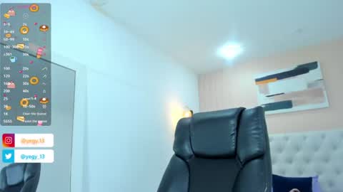 Yeileen online show from July 2, 9:09 pm