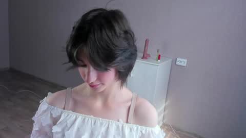 Carolina Lu online show from June 22, 3:25 am