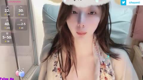 Snapshot of sweet_yumiq chatting on October 8, 11:38 am sweet_yumiq online show from October 8, 11:38 am