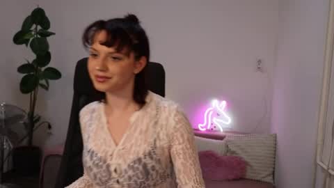 Sweet Amelia online show from March 27, 10:11 pm