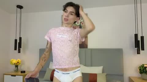 Andy   online show from July 27, 5:54 pm