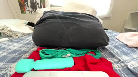 Sweetbear online show from February 13, 11:19 pm