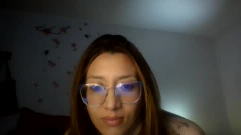 SweetBella38 online show from July 26, 12:08 am