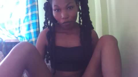 sweetcandy910 online show from November 1, 8:24 am