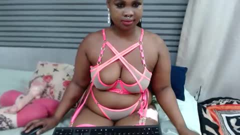 queen online show from March 22, 9:30 pm