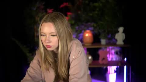 Lina online show from February 23, 3:25 pm