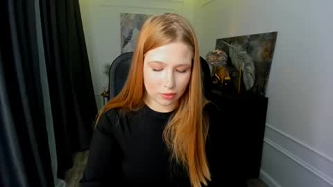 sweetdaylight online show from May 25, 8:15 pm