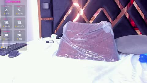 Jimena online show from December 19, 2:13 pm