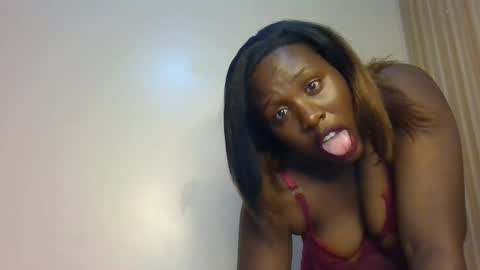 SweetestSexyEbony online show from January 4, 4:11 pm