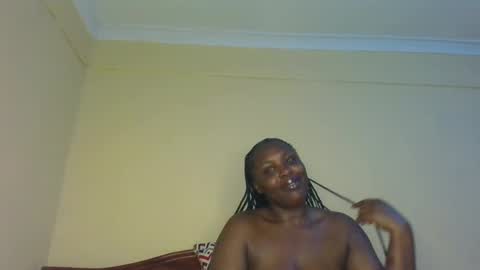 SweetestSexyEbony online show from December 5, 4:15 am