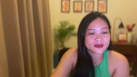 Snapshot of sweetestsmile_ chatting on September 21, 3:32 am Khaye online show from September 21, 3:32 am