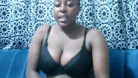 sweetgal11 online show from March 9, 4:44 pm