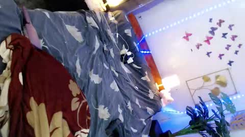 May online show from April 11, 5:56 am