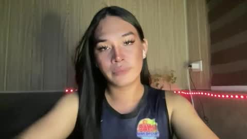 sweetgirl_rhainexxx online show from May 15, 5:53 pm