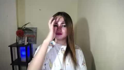 sweethotlove_xoxo online show from March 6, 4:00 am