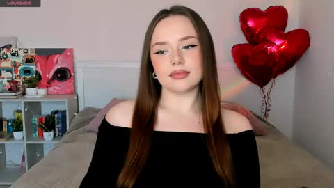 Hannah online show from June 5, 2:33 pm